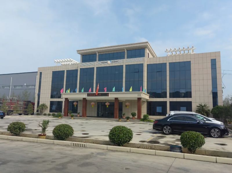 新鄉市榮盛金屬包裝有限公司迎來發展黃金期，全系列產品成為地區產業支柱，受到當地領導部門高度贊揚！